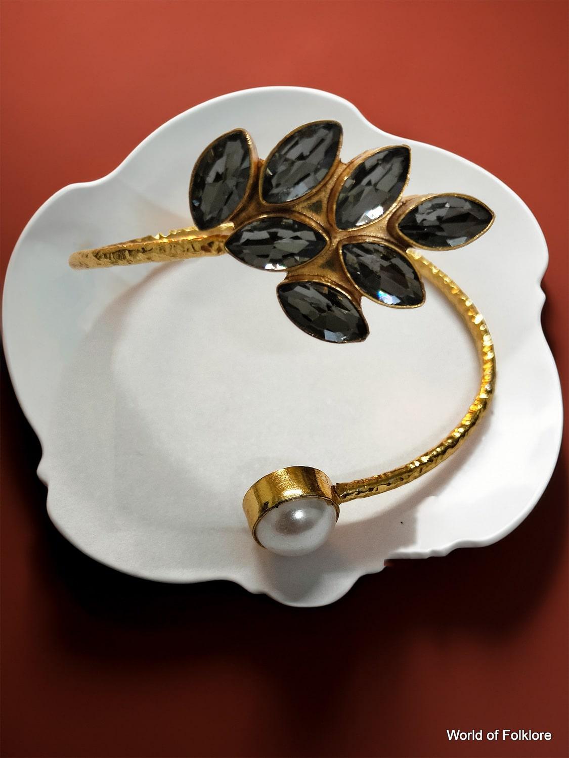Pearl Leaf Cuff Bracelets