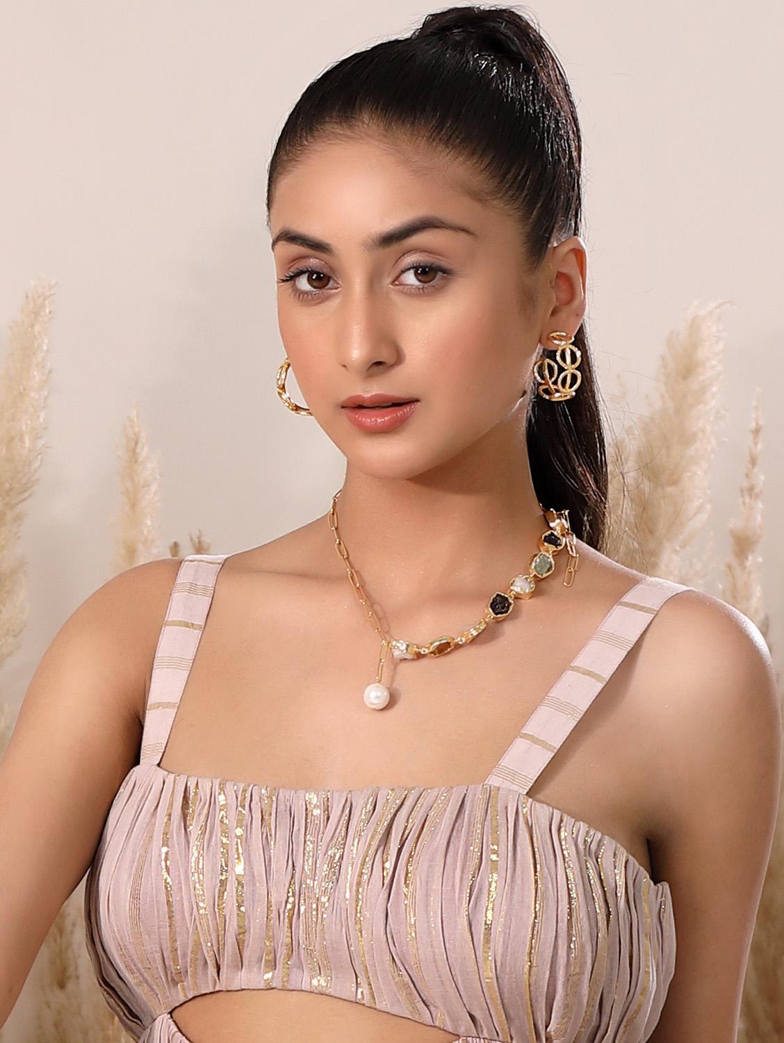 Shanti Drop Link Necklace 2 Shanti Drop Link Necklace