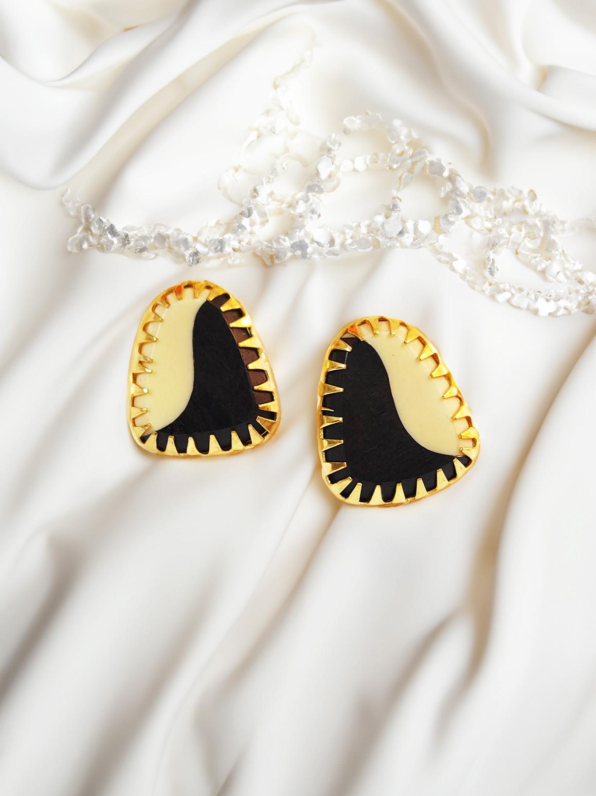 Triangle Black Stone Earrings