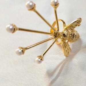 Stunning Pearly Bee Ring