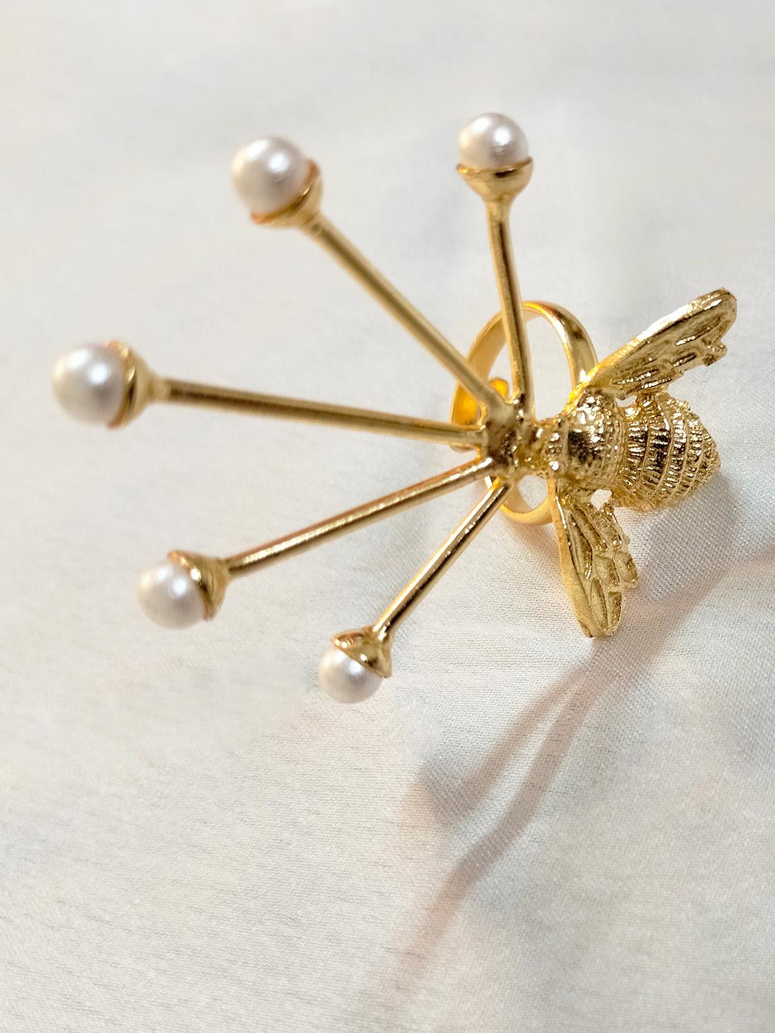 Stunning Pearly Bee Ring